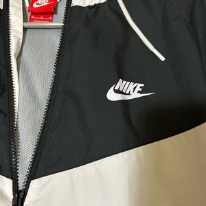 NIKE windbreaker